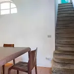 Romana 4 Bedrooms With Garden
